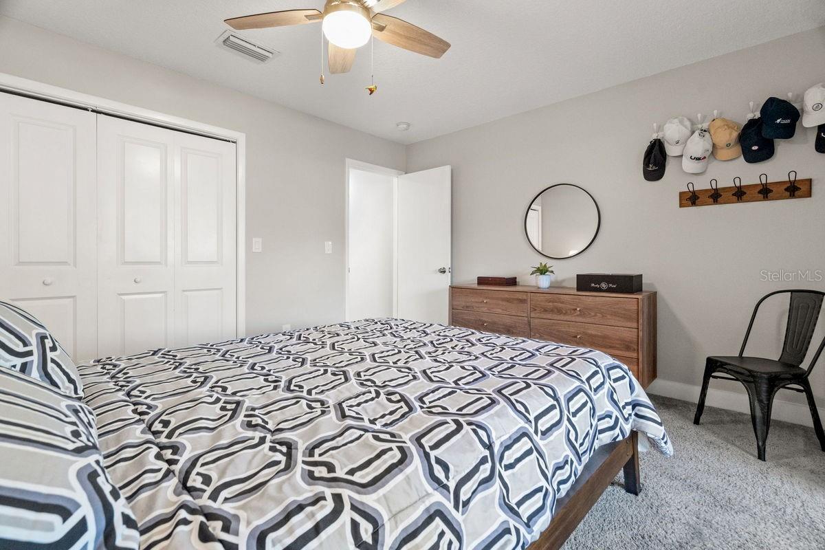 DOUGLAS ARMS - Residential