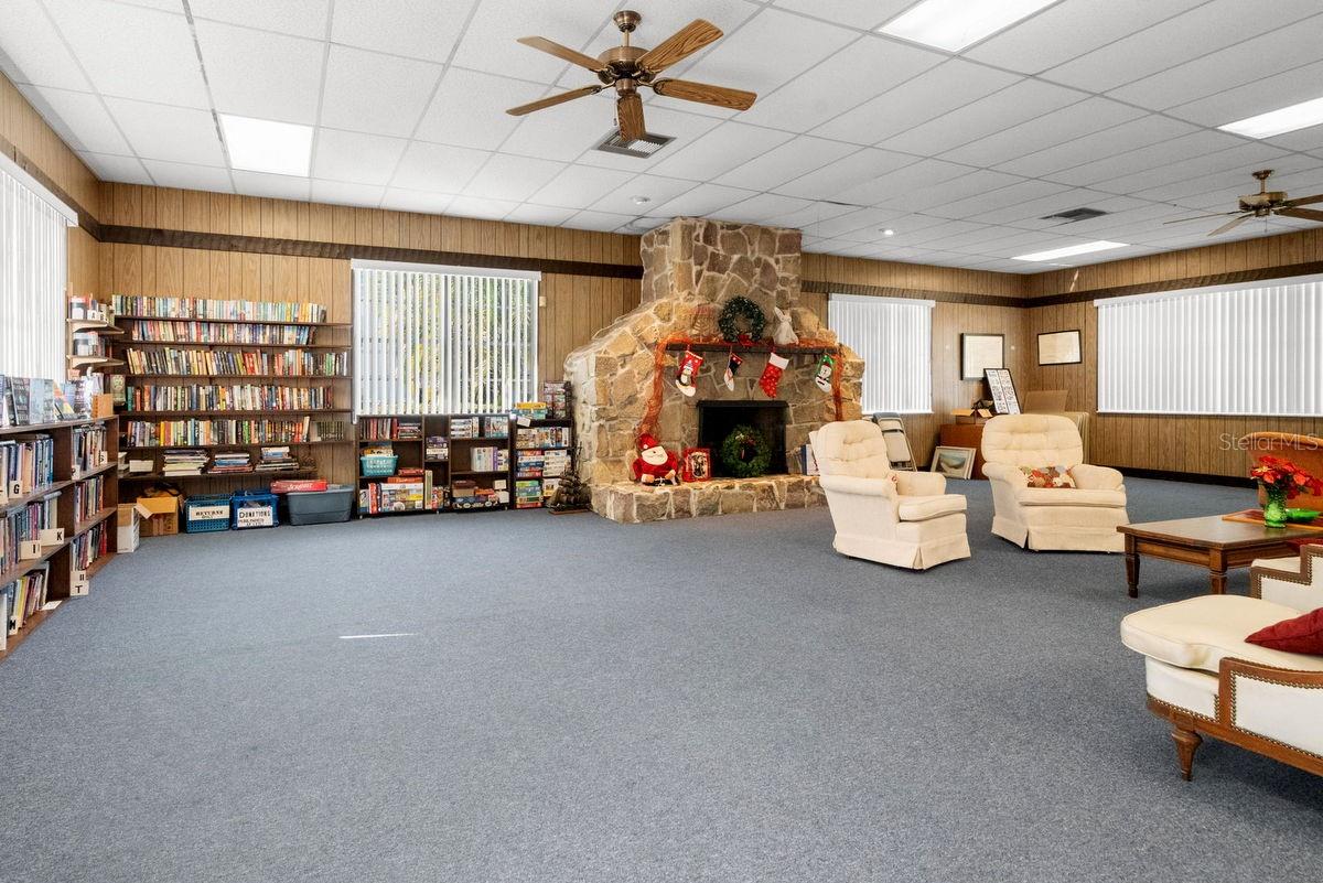 DOUGLAS ARMS - Residential