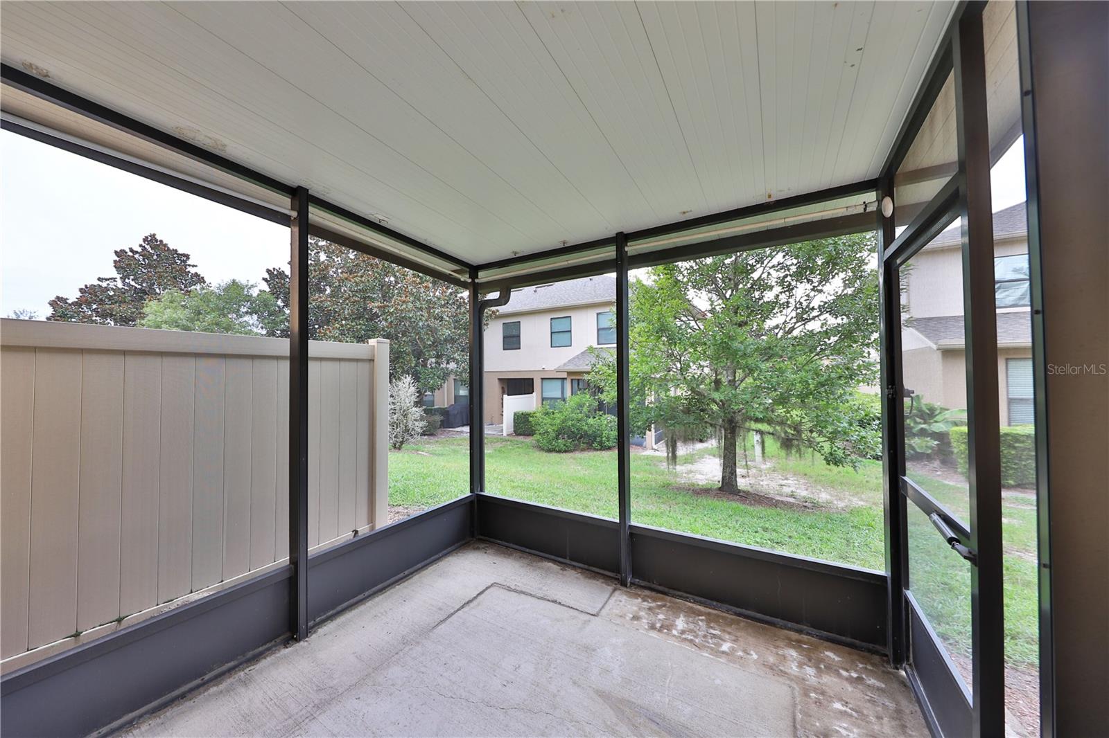 HANOVER POINTE - Residential