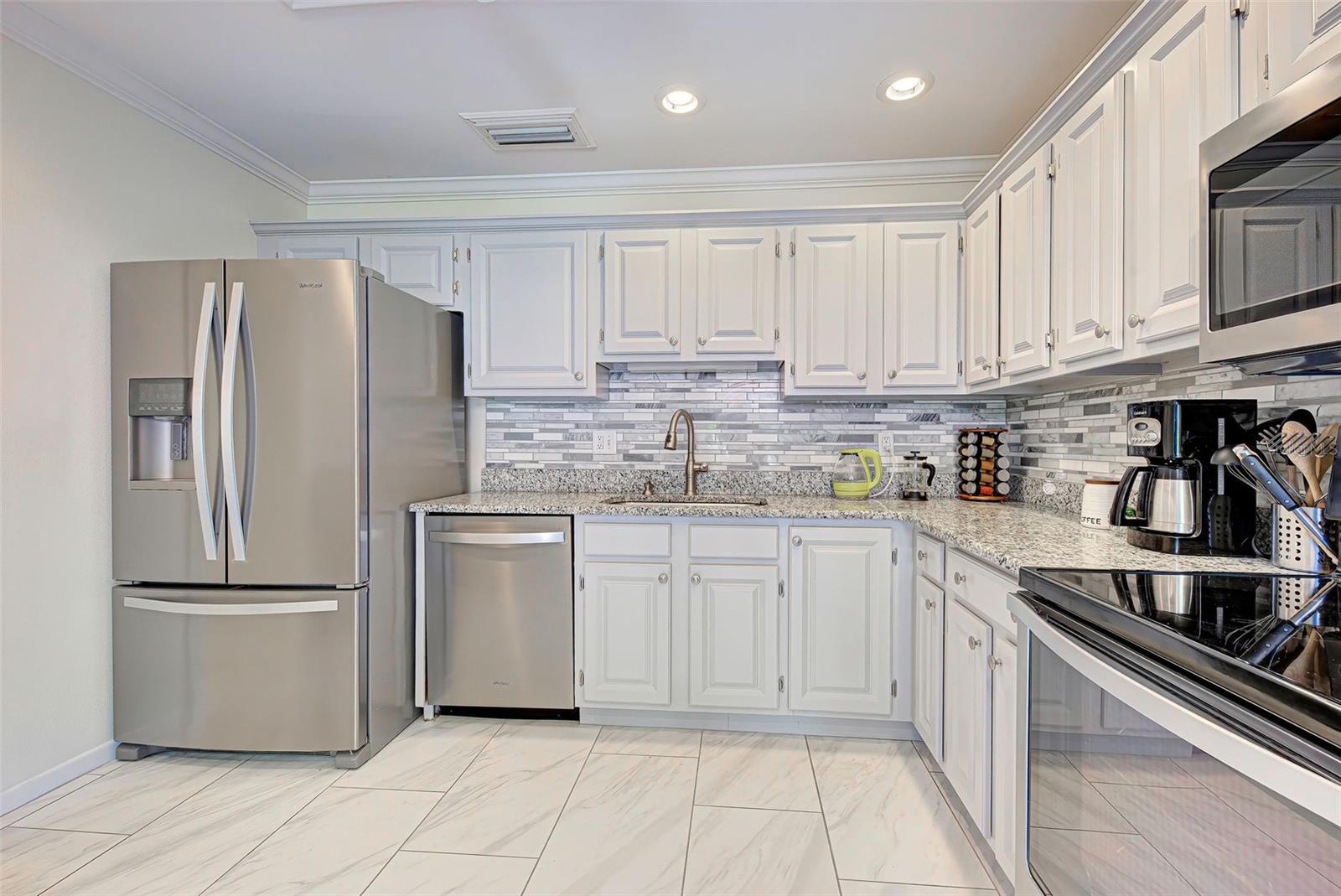 LANDINGS CARRIAGEHOUSE I - Residential Lease