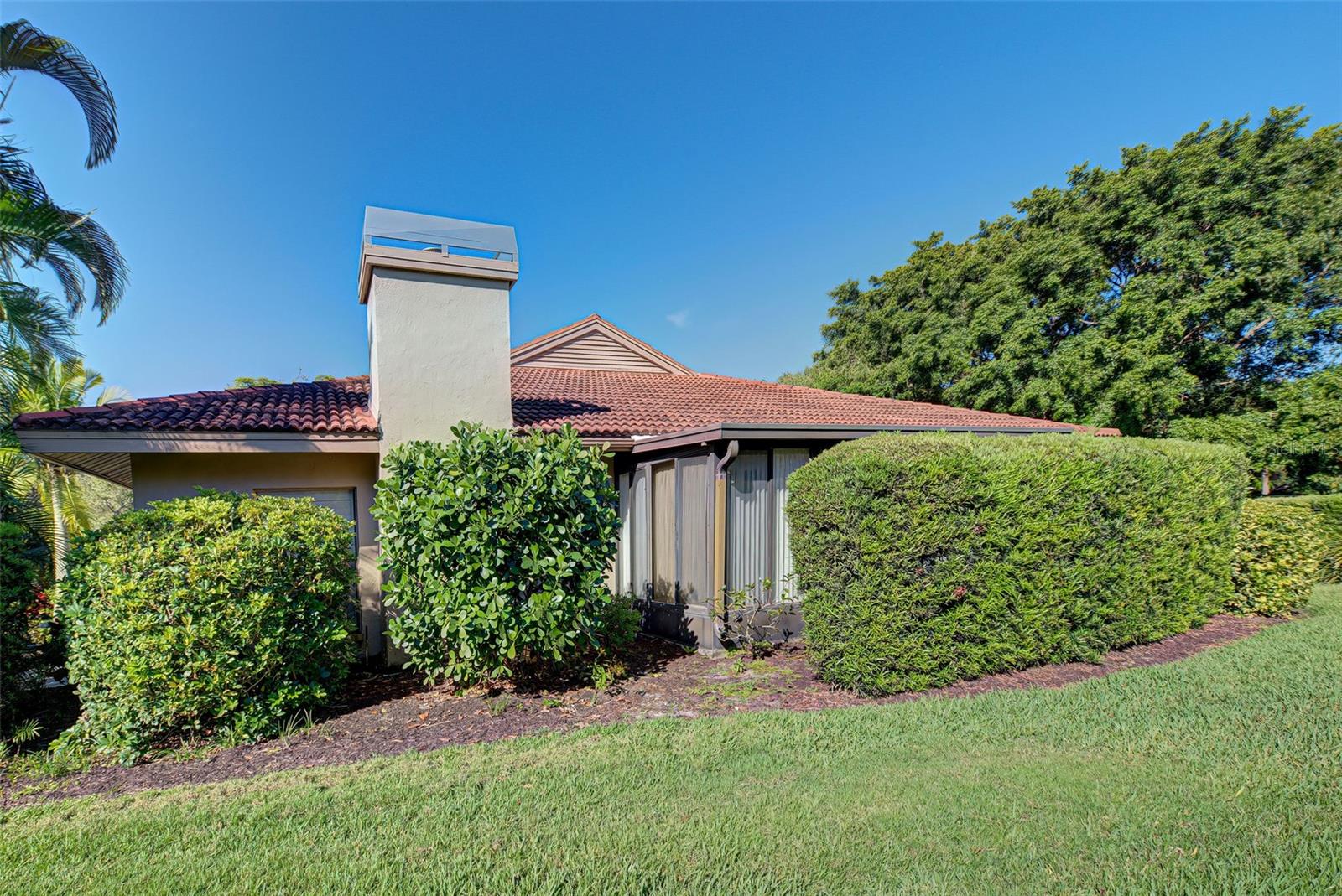 LANDINGS CARRIAGEHOUSE I - Residential Lease