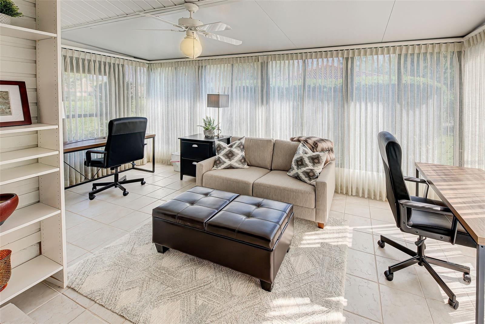 LANDINGS CARRIAGEHOUSE I - Residential Lease