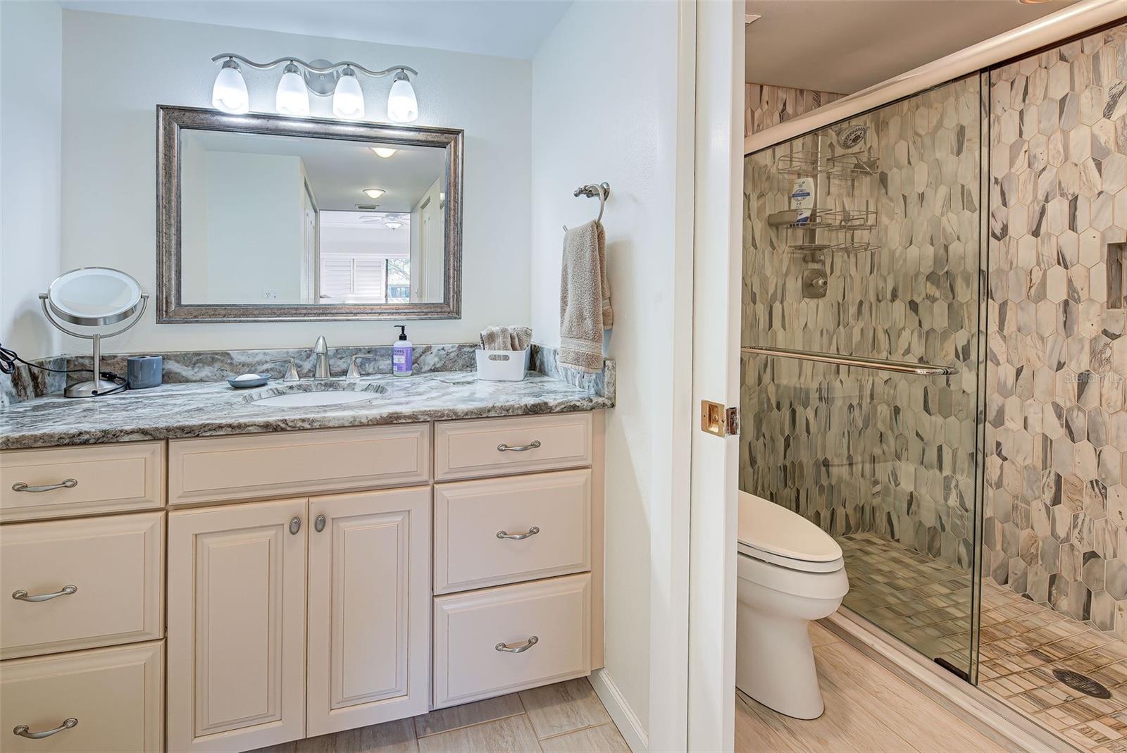 LANDINGS CARRIAGEHOUSE I - Residential Lease