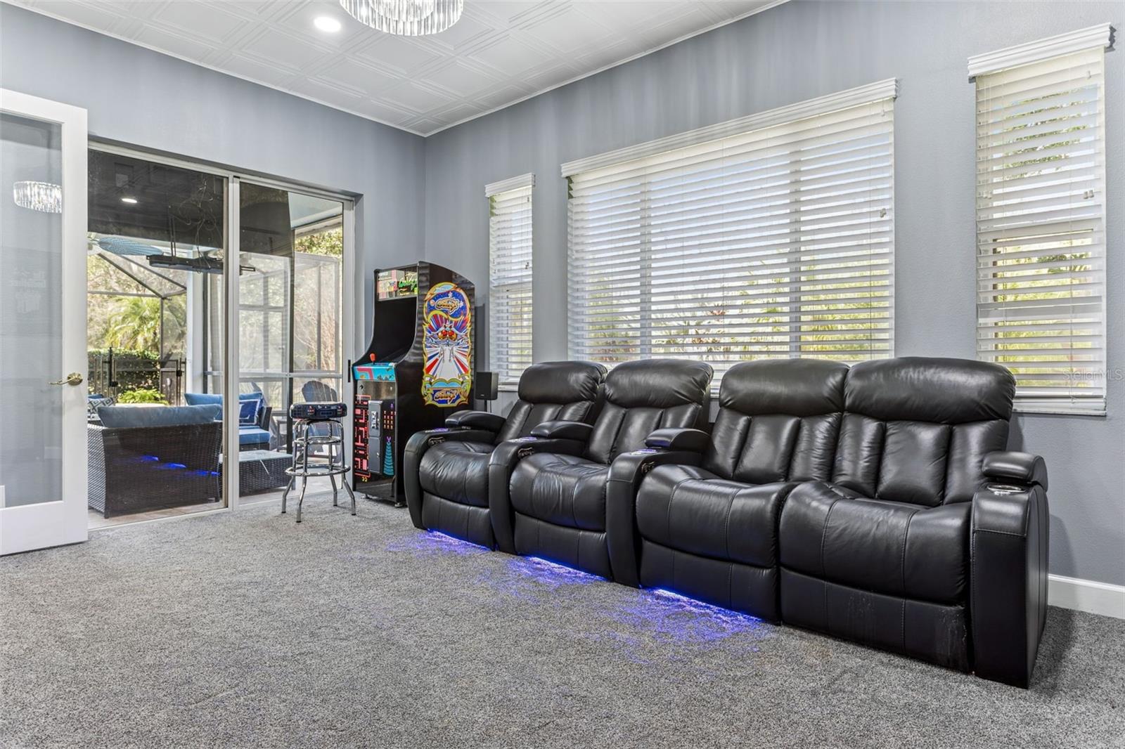 PASCO SUNSET LAKES - Residential