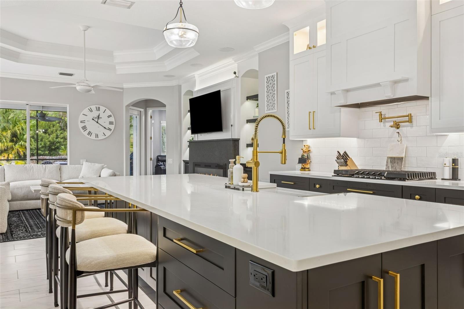 PASCO SUNSET LAKES - Residential