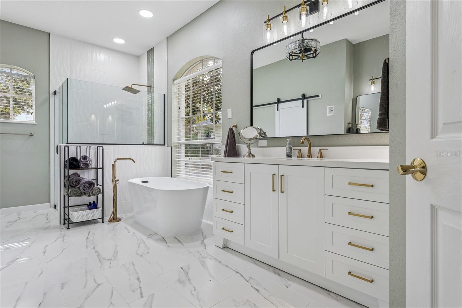 PASCO SUNSET LAKES - Residential