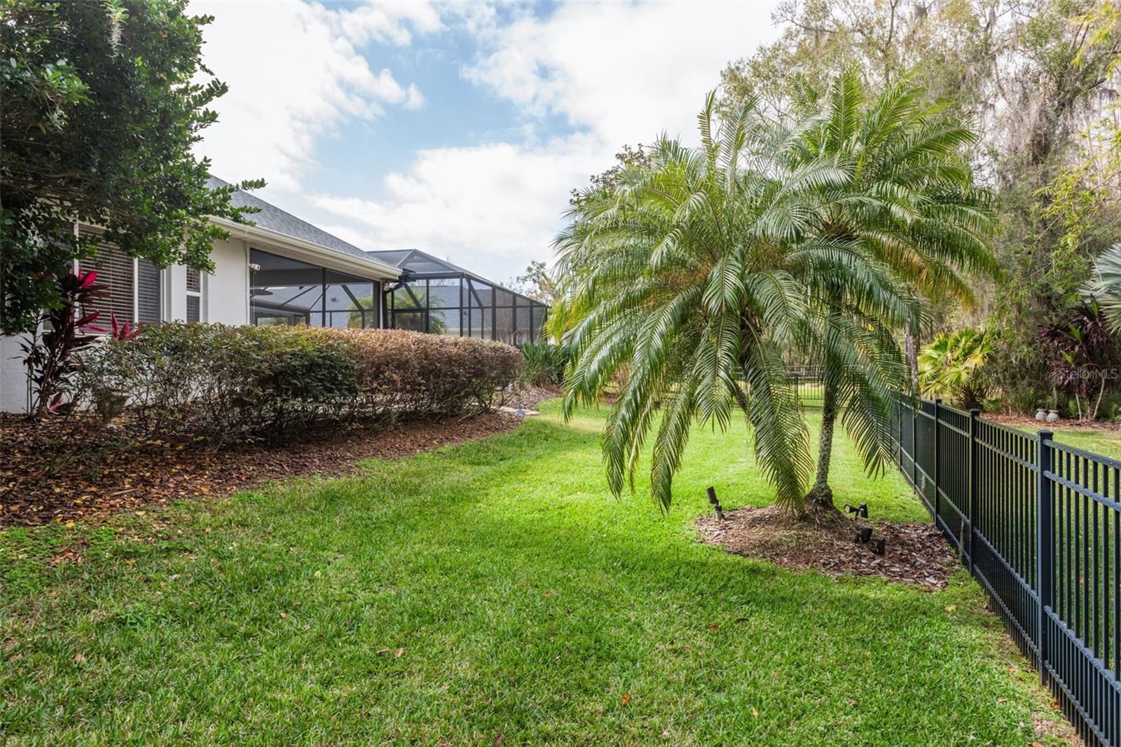 PASCO SUNSET LAKES - Residential