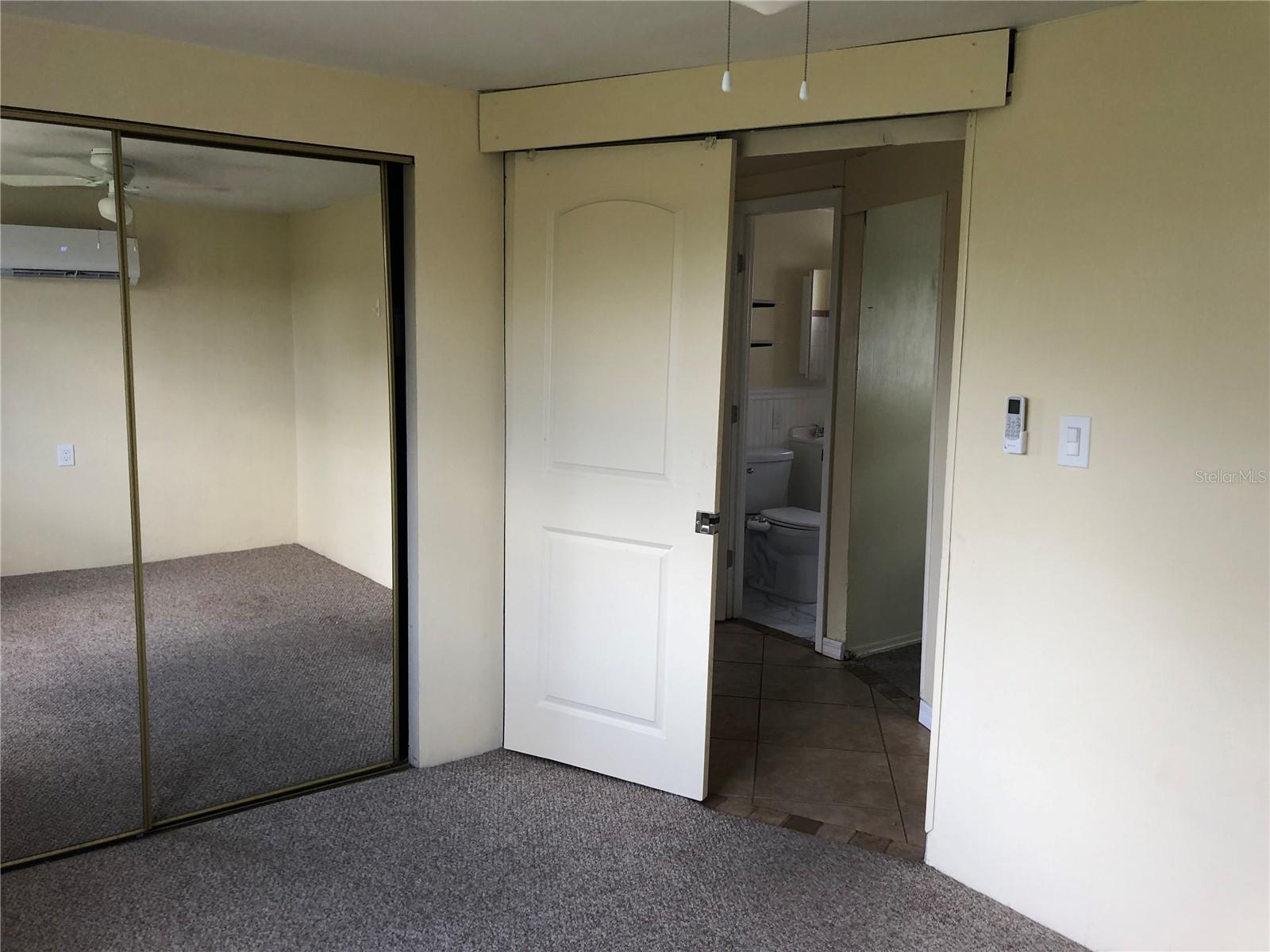 RIVER EDGE 02 - Residential Lease