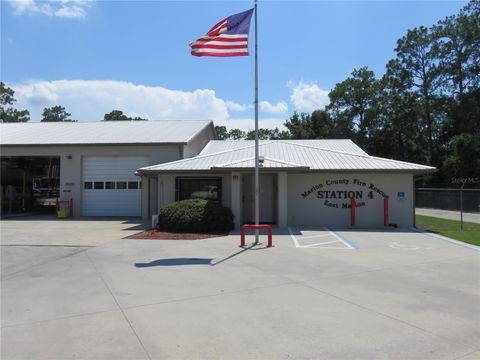 A home in OCKLAWAHA