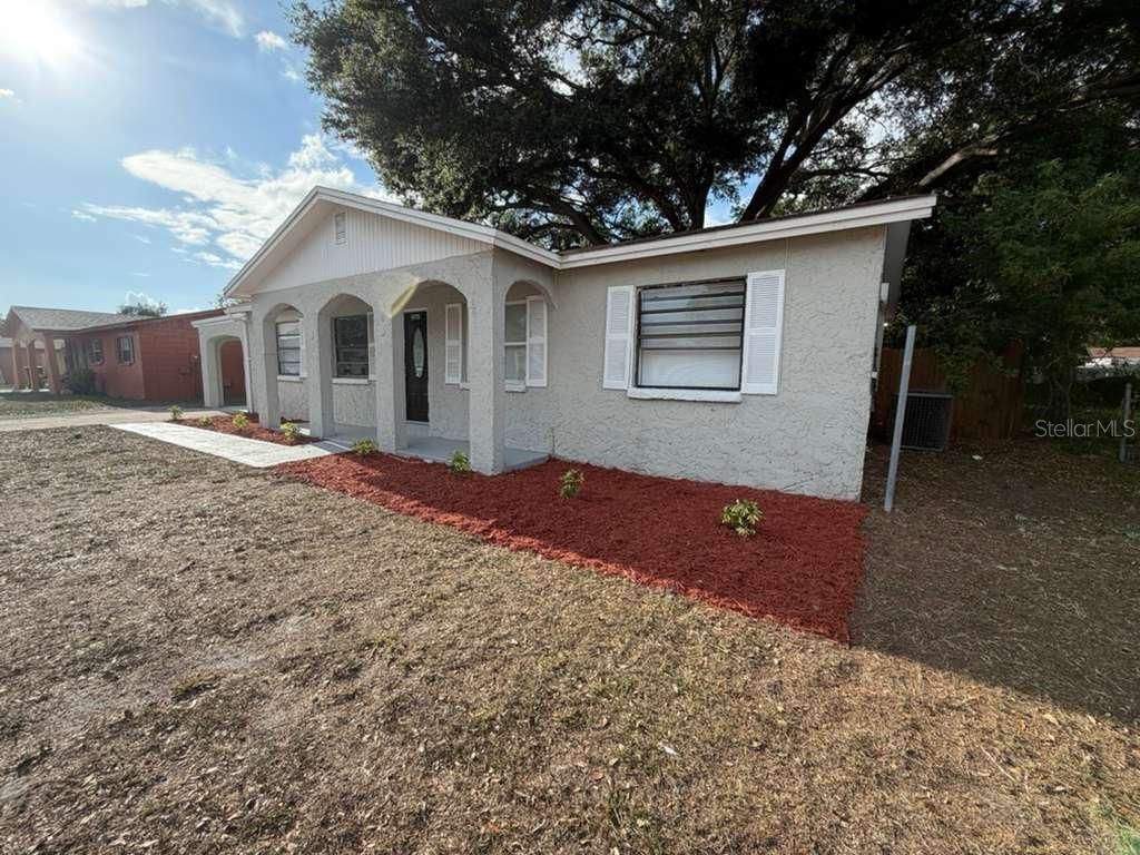 Photo of 2065 Balfour Circle, Tampa, FL 33619 (MLS # TB8509717)