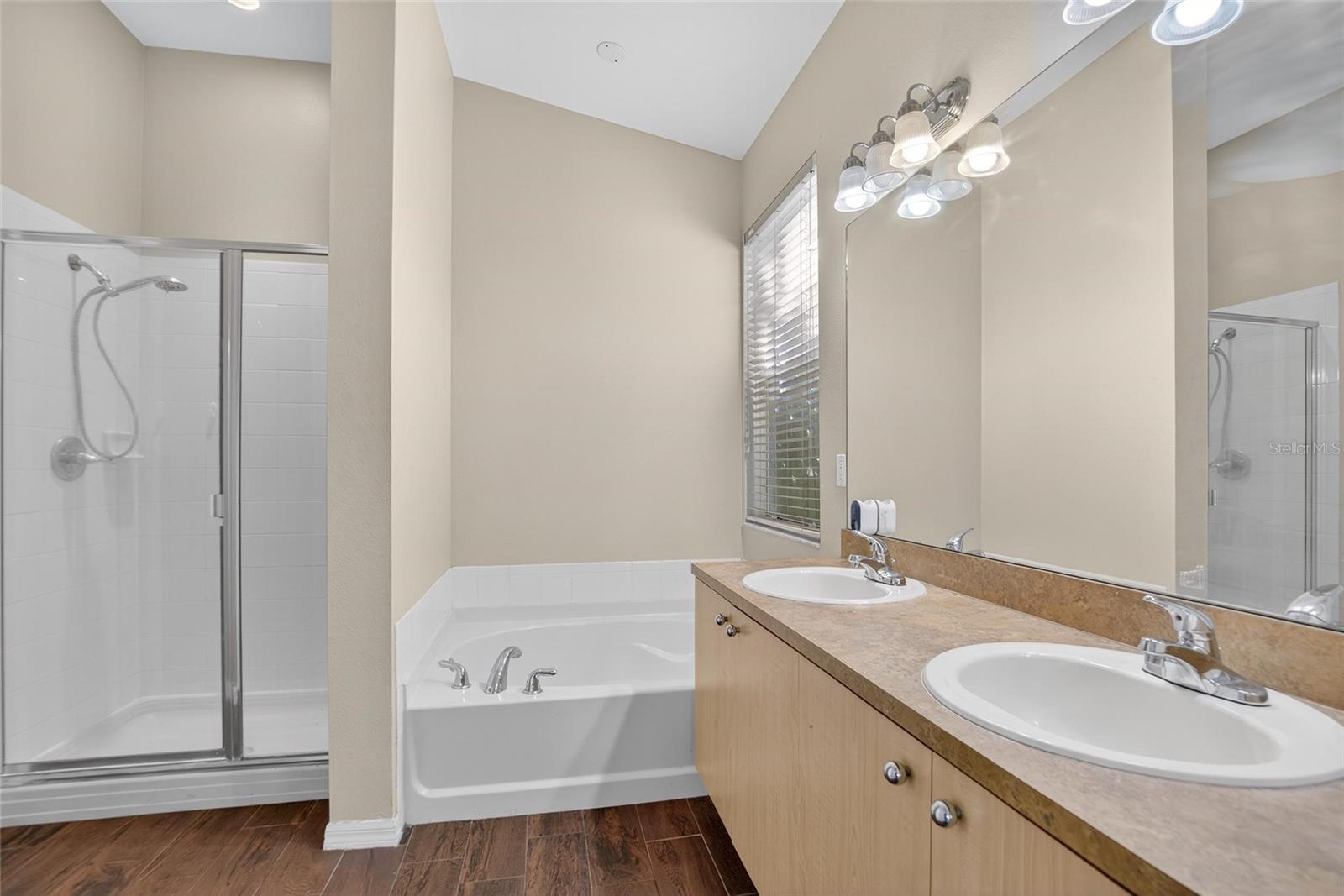 RIVERCREST PH 1B1 - Residential