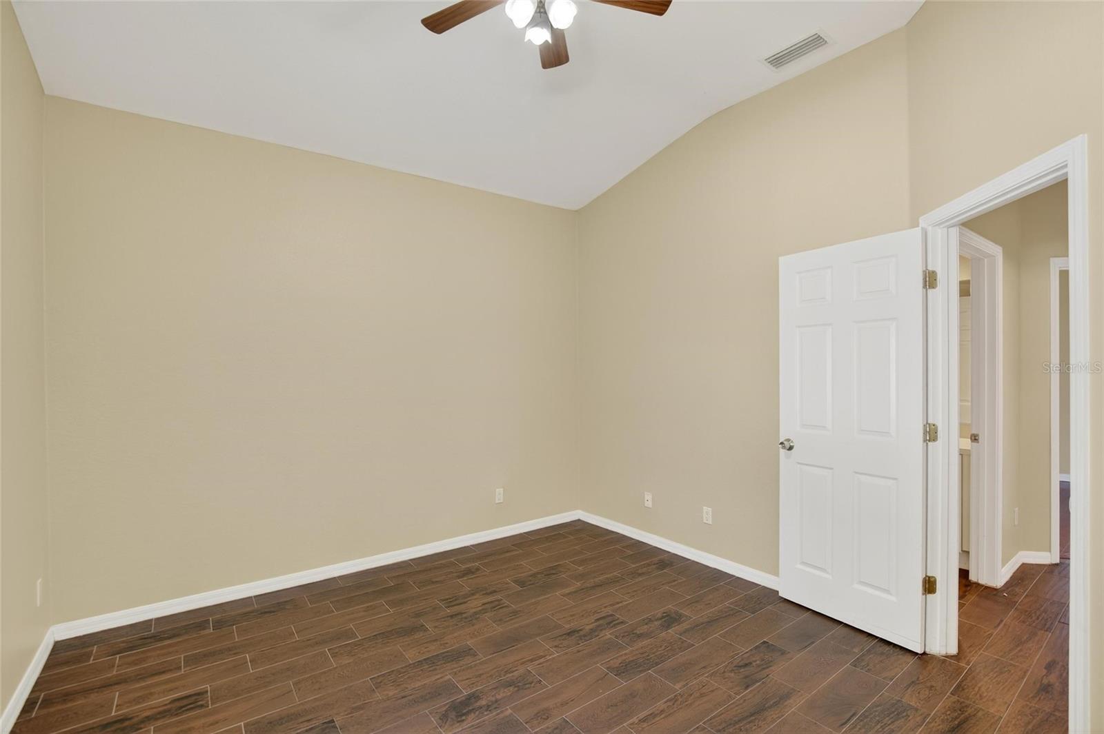 RIVERCREST PH 1B1 - Residential