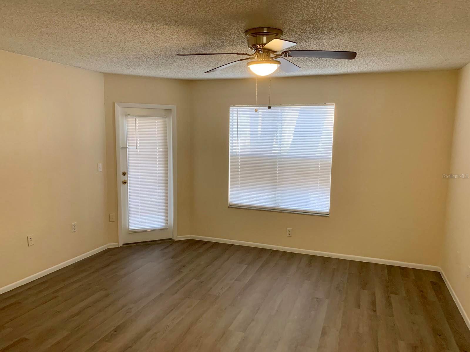 IMAGES A CONDO - Residential Lease