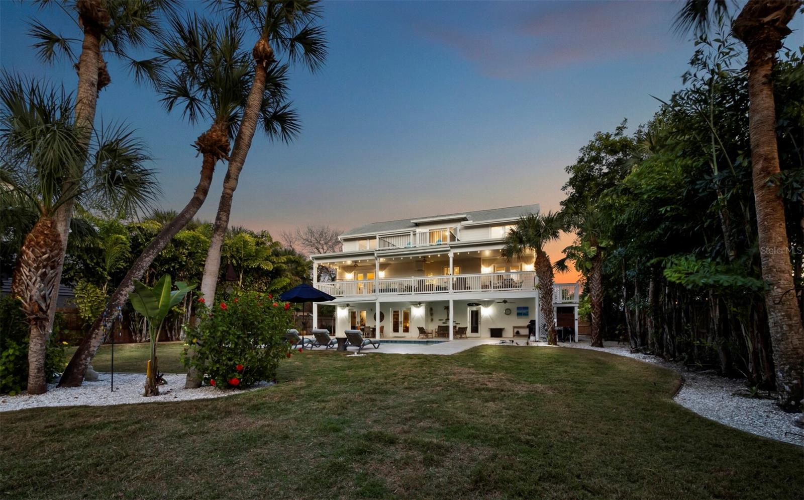 BAY ISLAND PARK - Residential