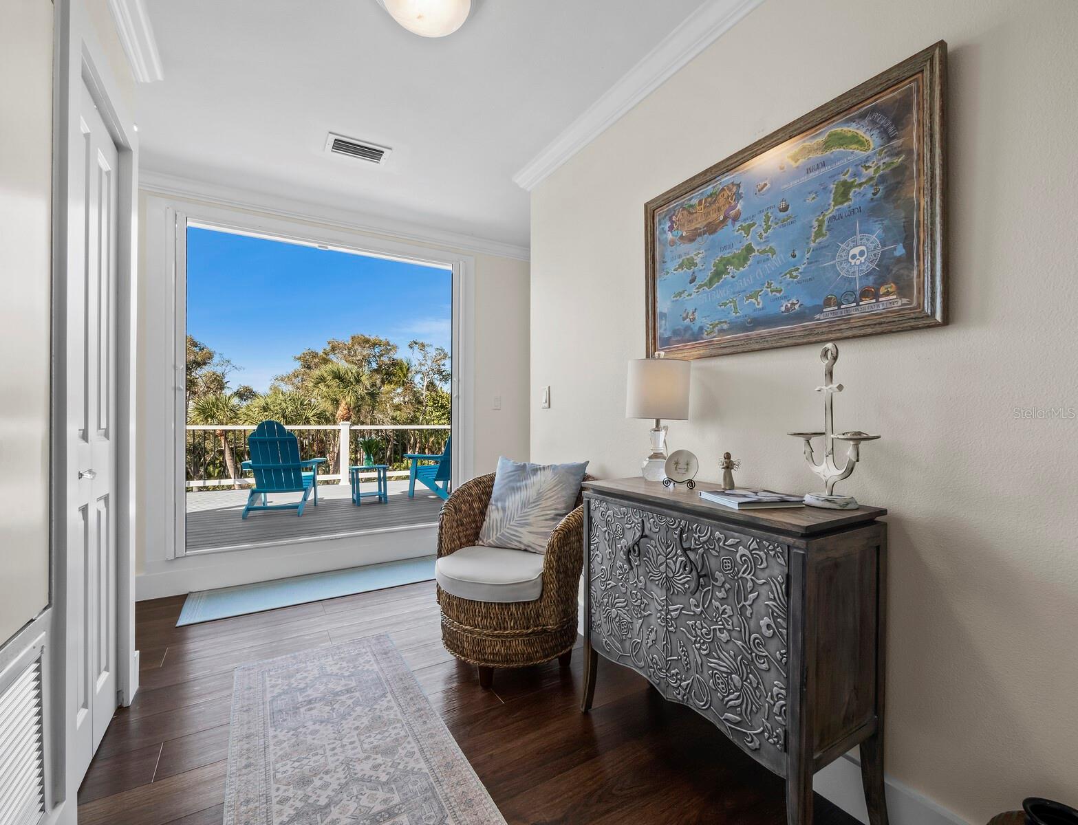 BAY ISLAND PARK - Residential