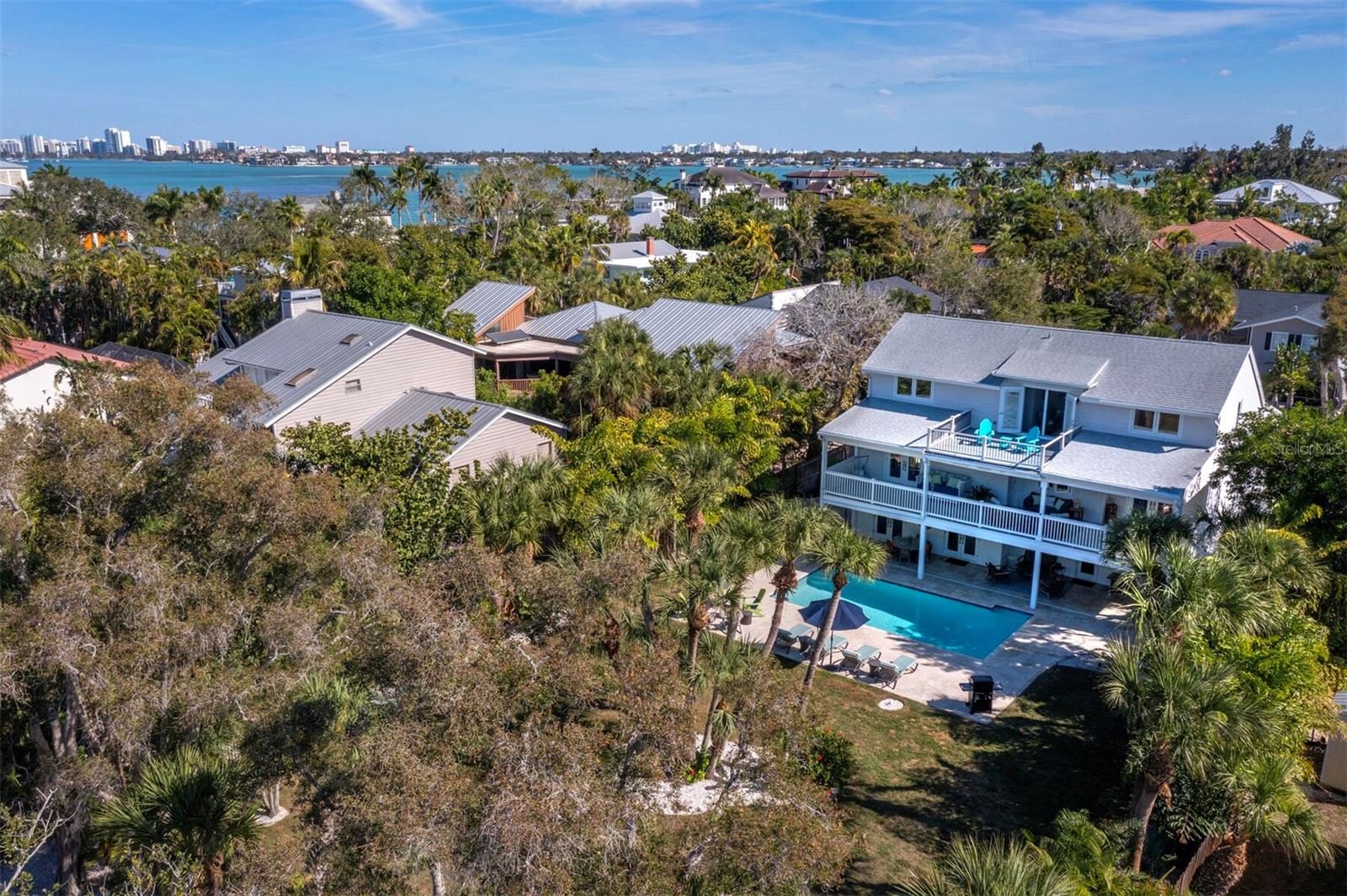 BAY ISLAND PARK - Residential