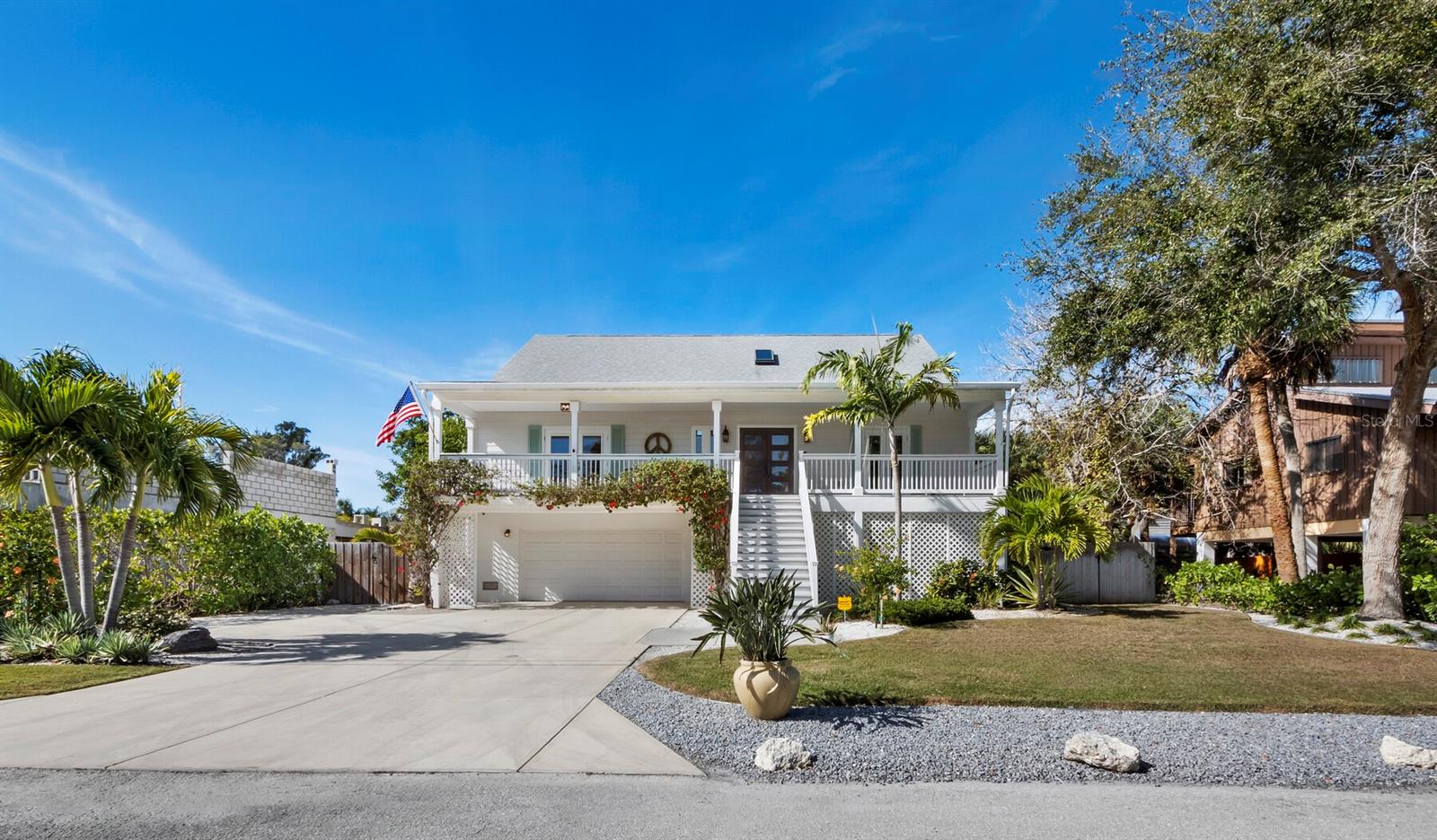 BAY ISLAND PARK - Residential