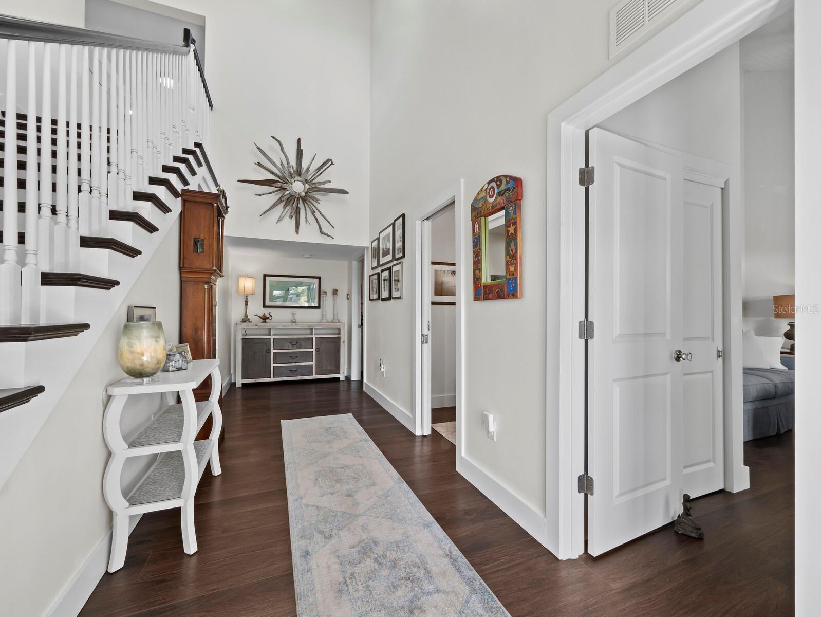 BAY ISLAND PARK - Residential