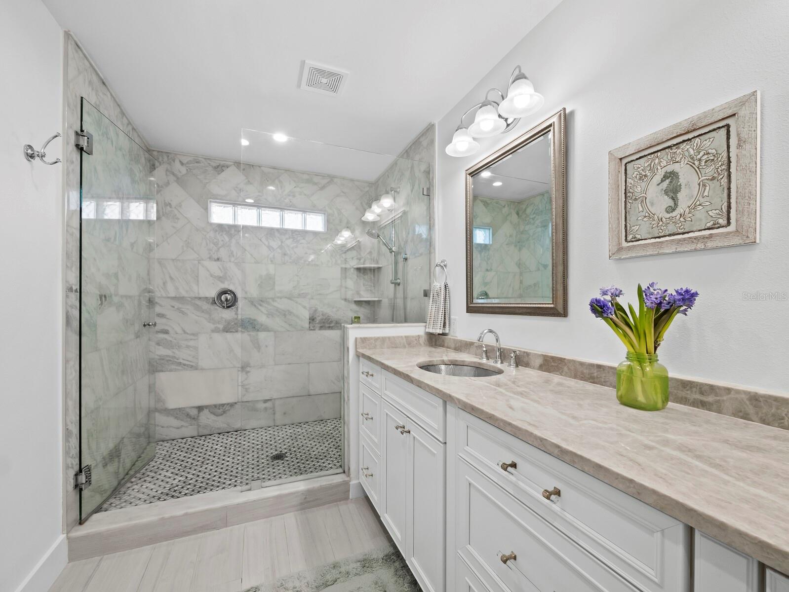 BAY ISLAND PARK - Residential