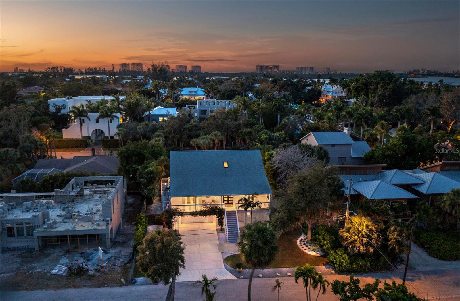 BAY ISLAND PARK - Residential