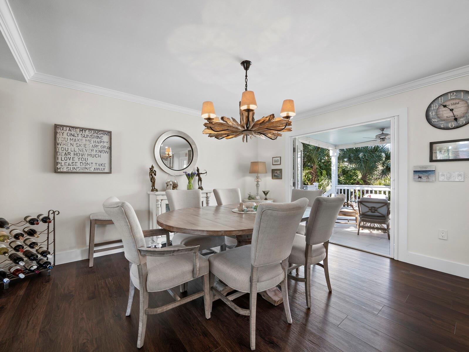 BAY ISLAND PARK - Residential