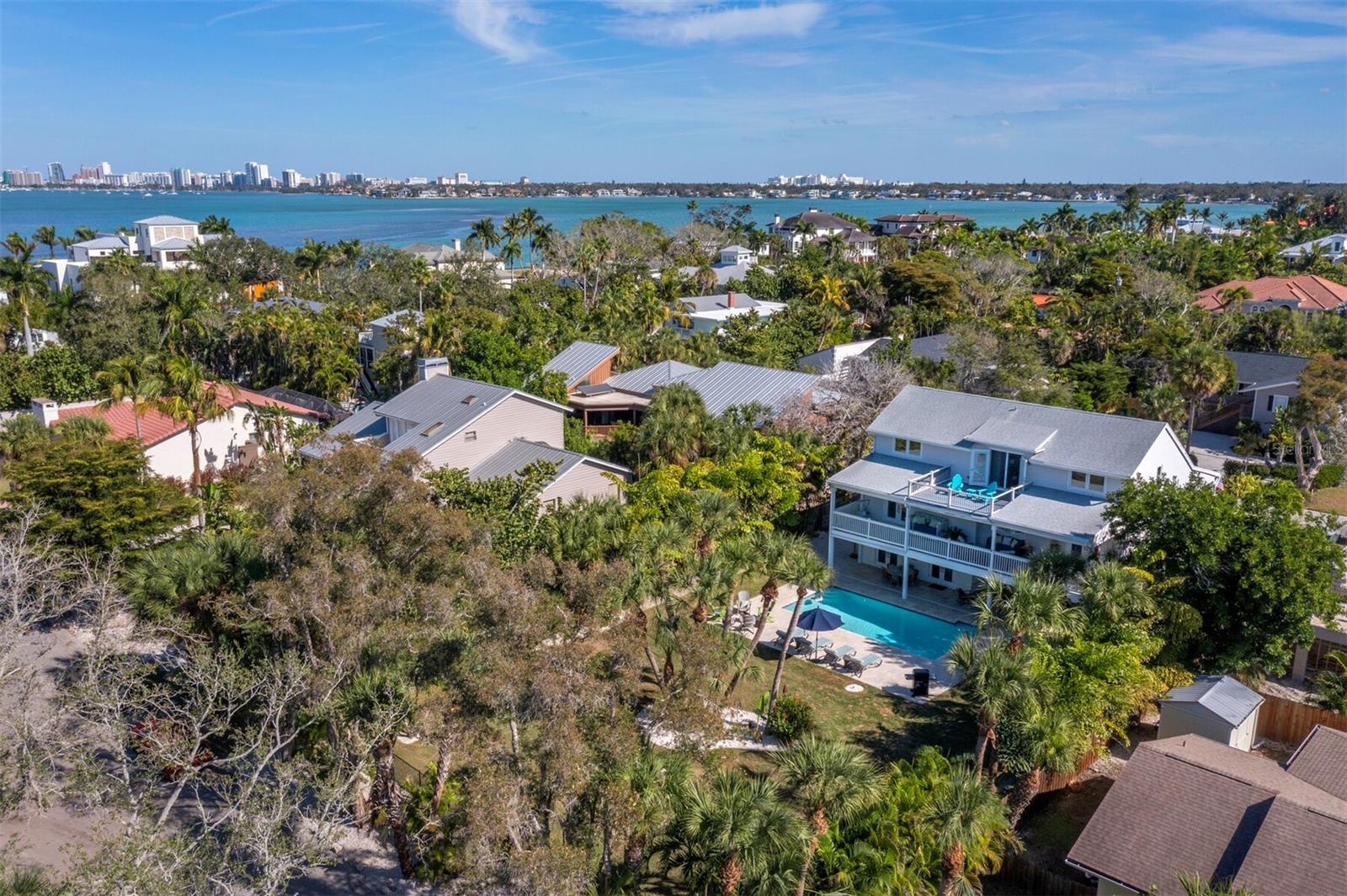 BAY ISLAND PARK - Residential