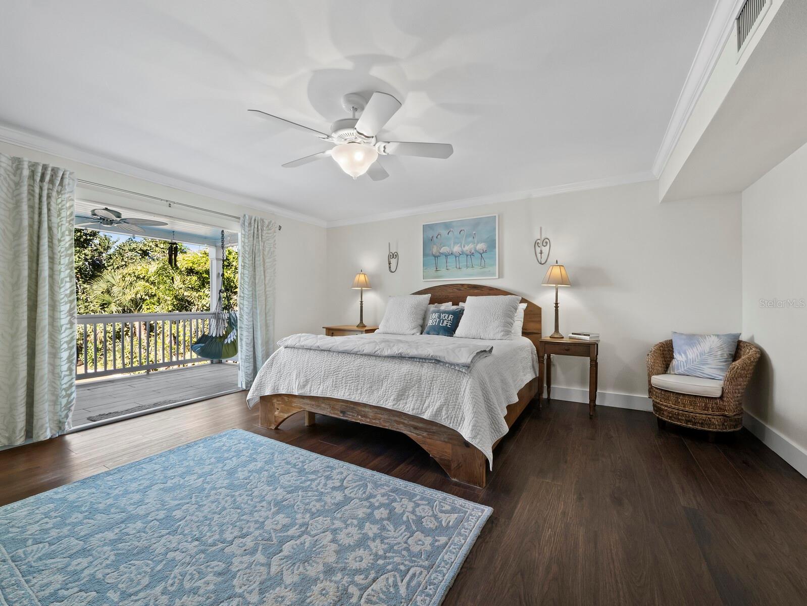 BAY ISLAND PARK - Residential