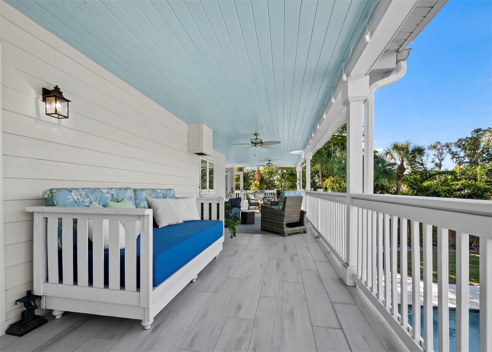 BAY ISLAND PARK - Residential