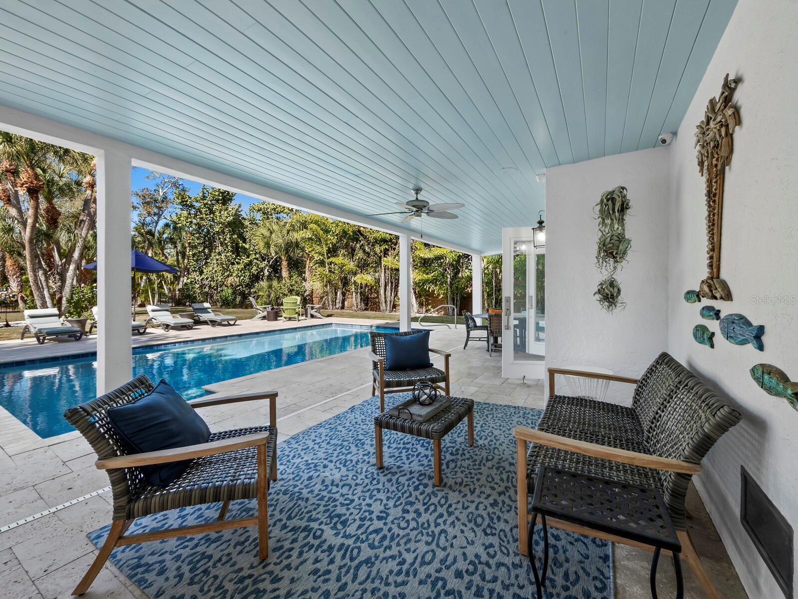 BAY ISLAND PARK - Residential