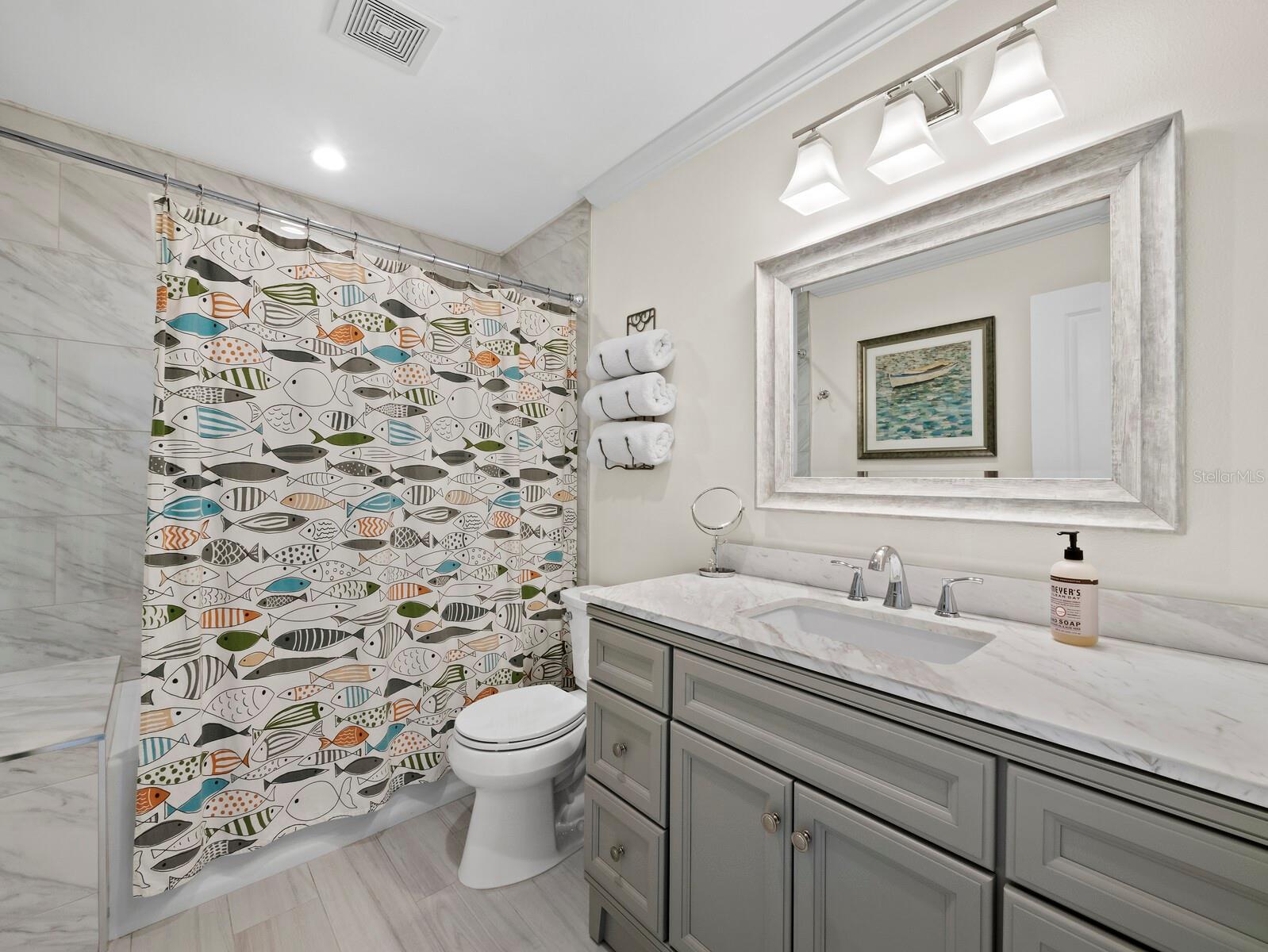 BAY ISLAND PARK - Residential