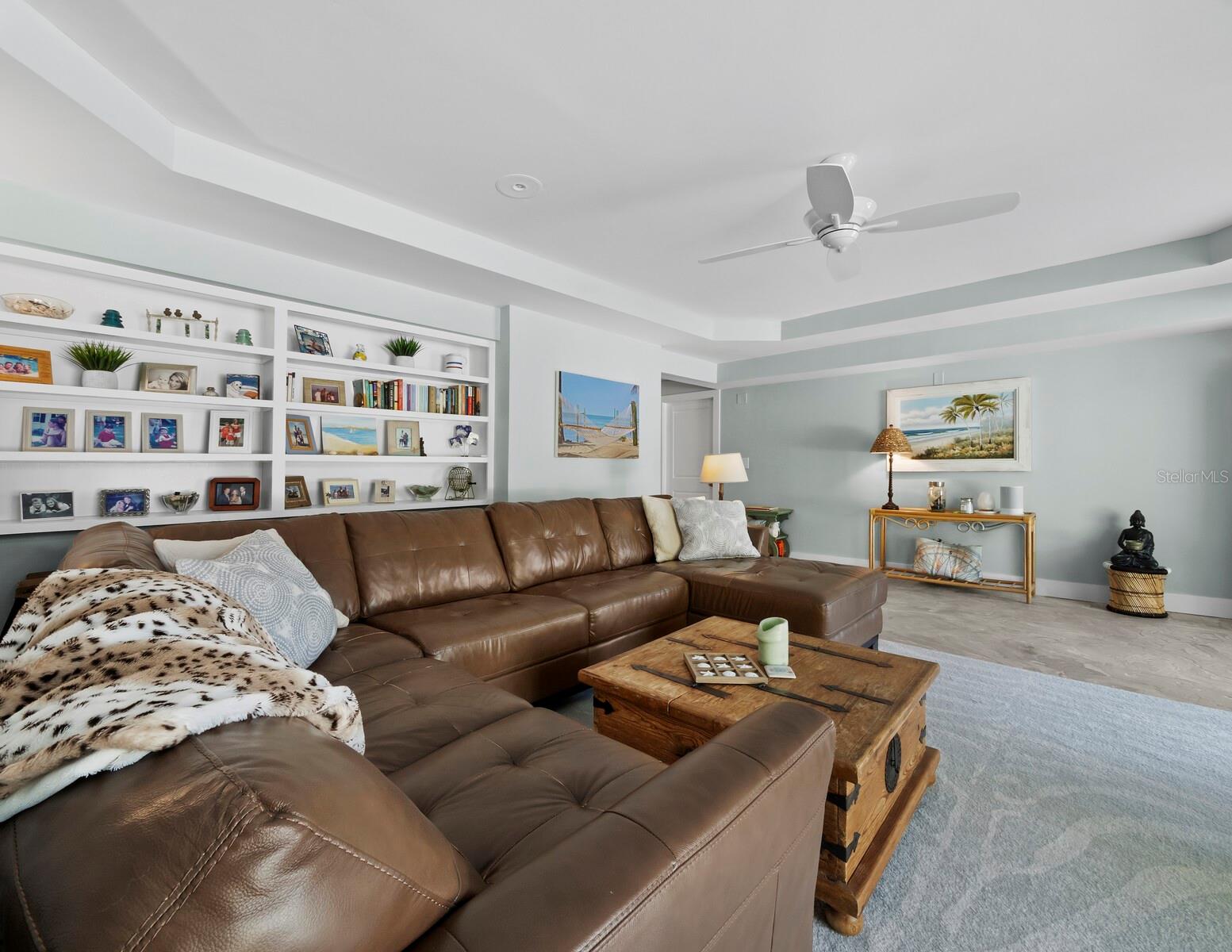 BAY ISLAND PARK - Residential