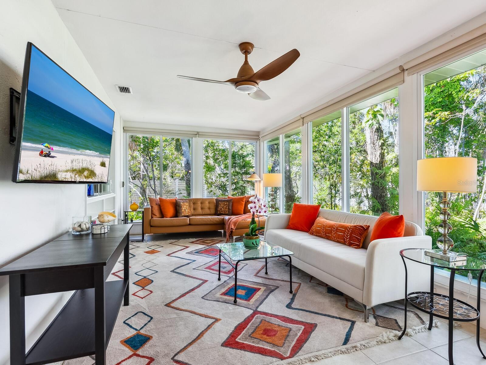 SIESTA ISLES UNIT 2 - Residential