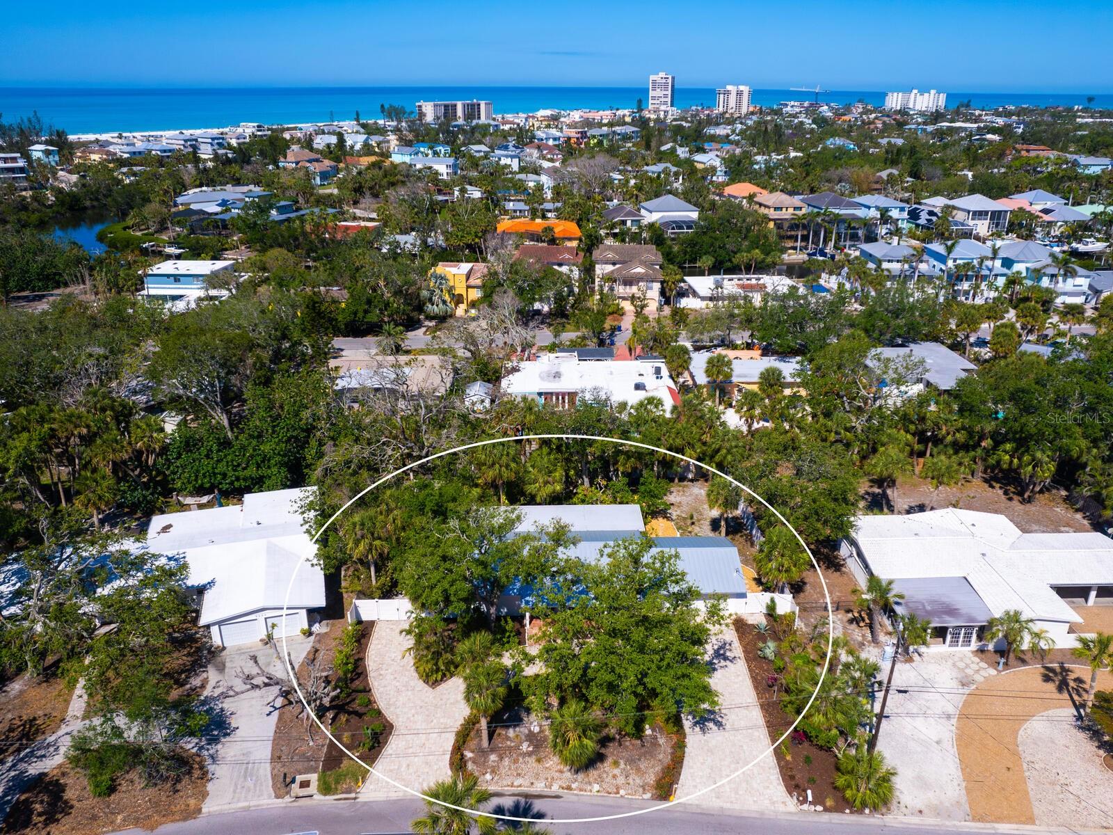 SIESTA ISLES UNIT 2 - Residential