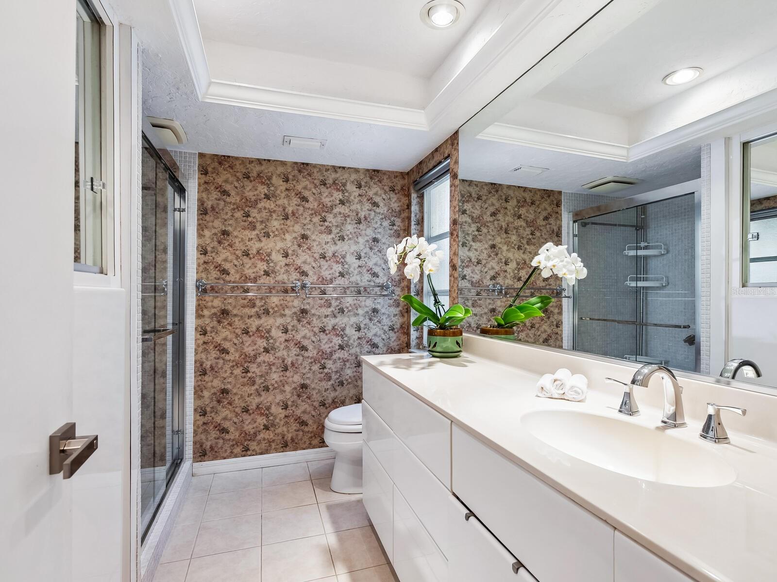 SIESTA ISLES UNIT 2 - Residential