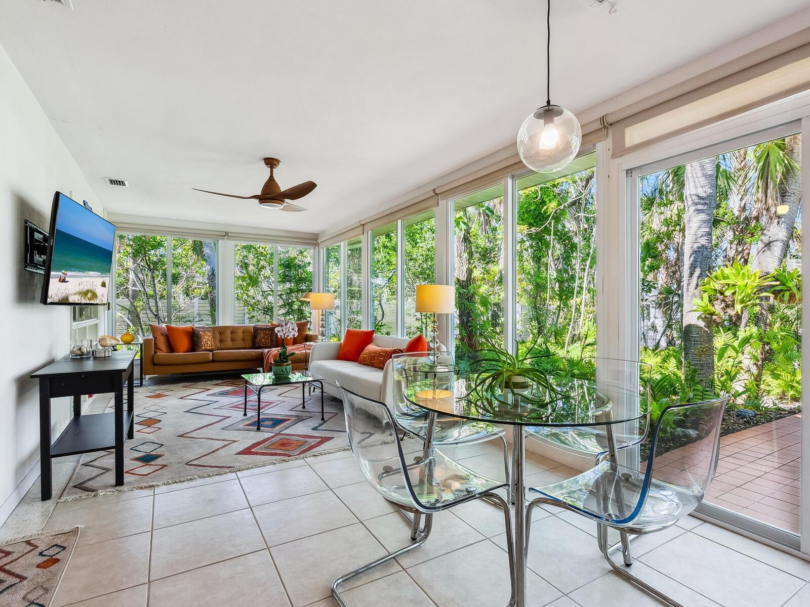 SIESTA ISLES UNIT 2 - Residential