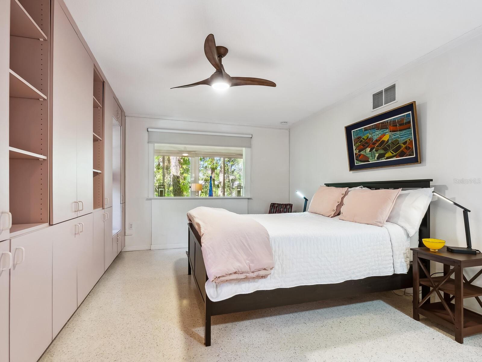 SIESTA ISLES UNIT 2 - Residential