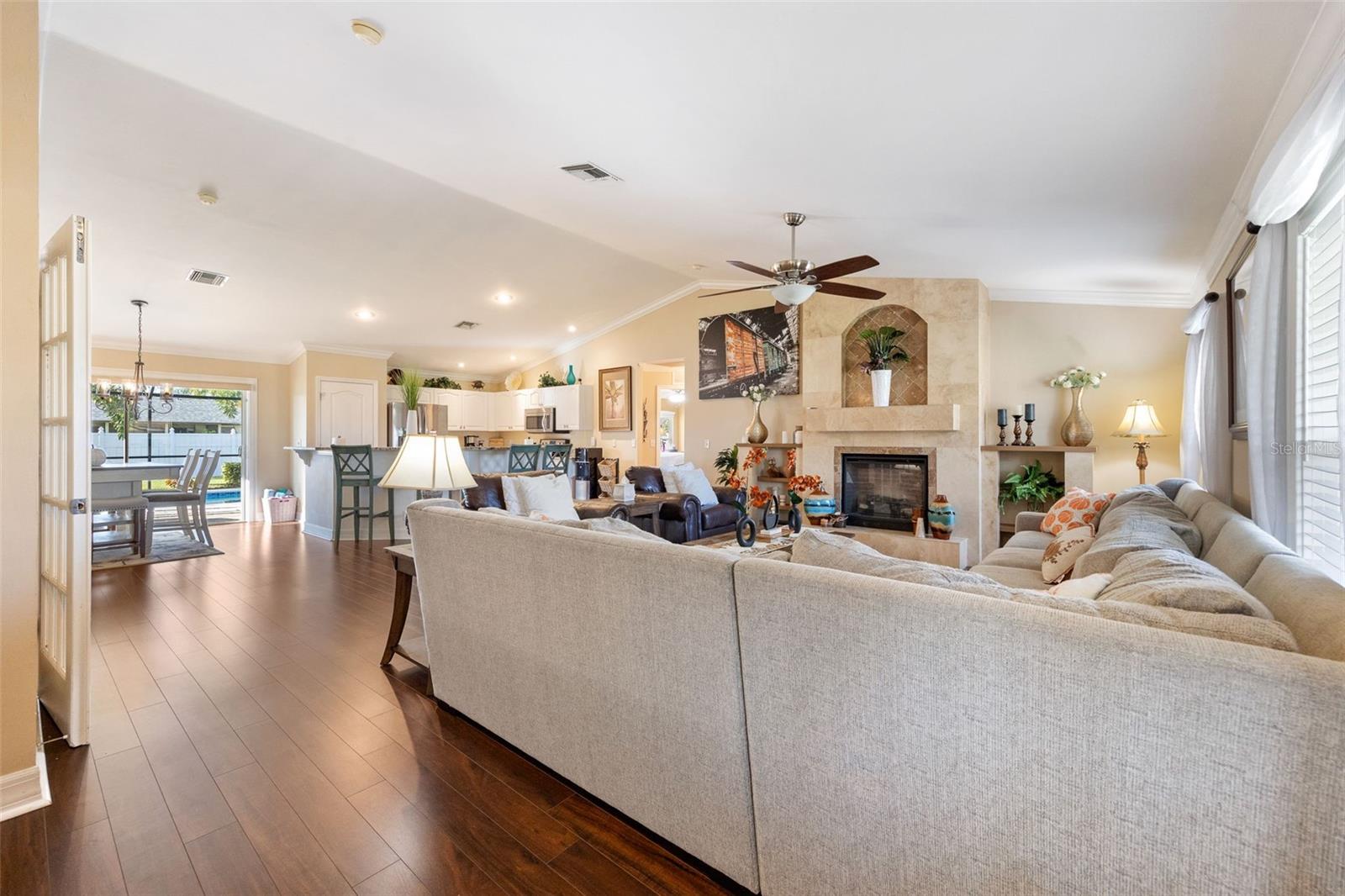 1814 SE 14TH STREET