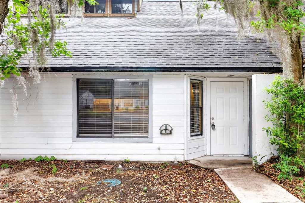 Photo of 2941 SW 39th Avenue, Gainesville, FL 32608 (MLS # GC540220)