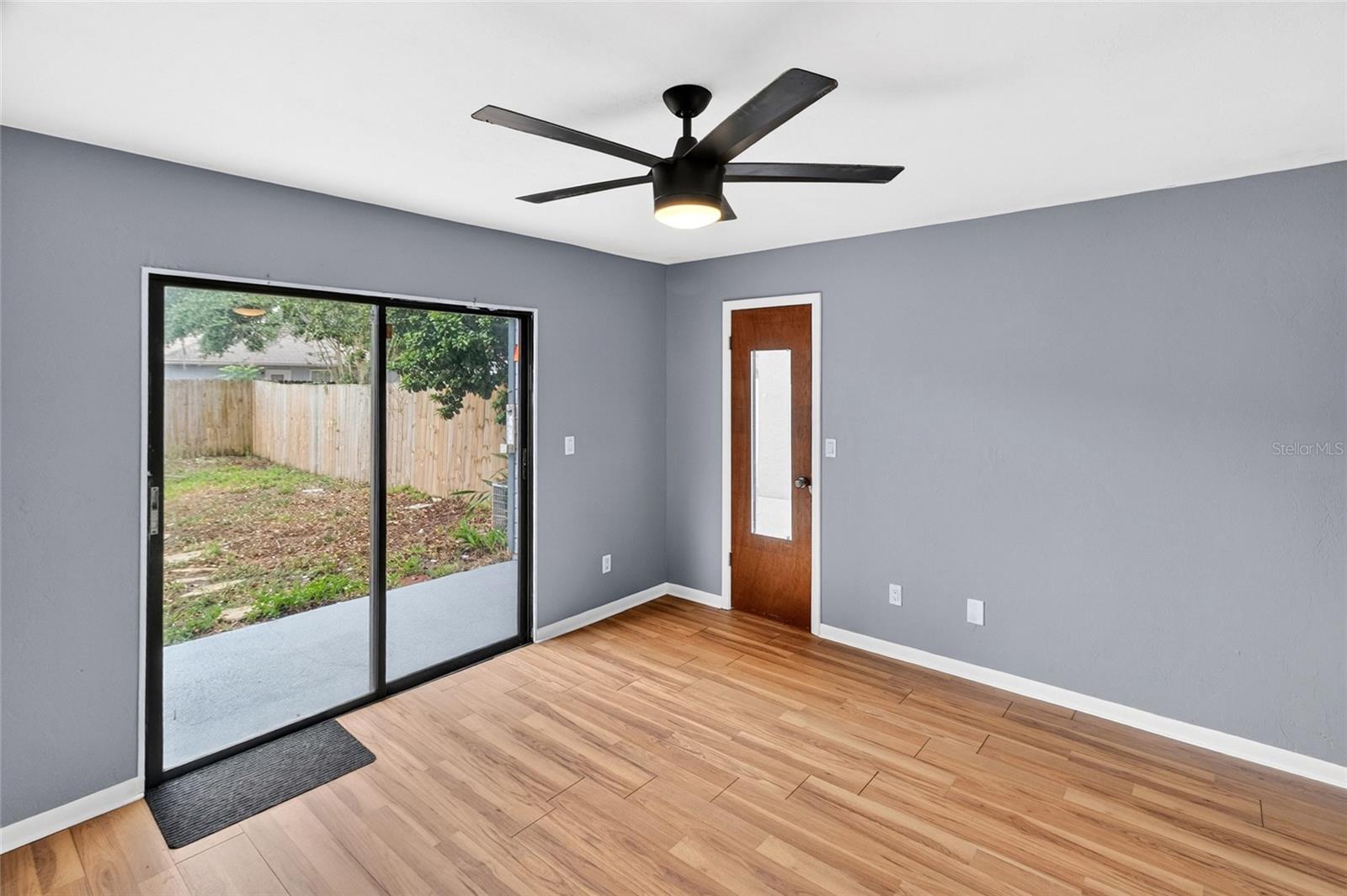SERENOLA MANOR UNIT 3 NAPIER - Residential
