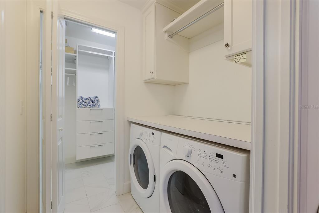 HARBOR DRIVE WATERWAYS - Residential