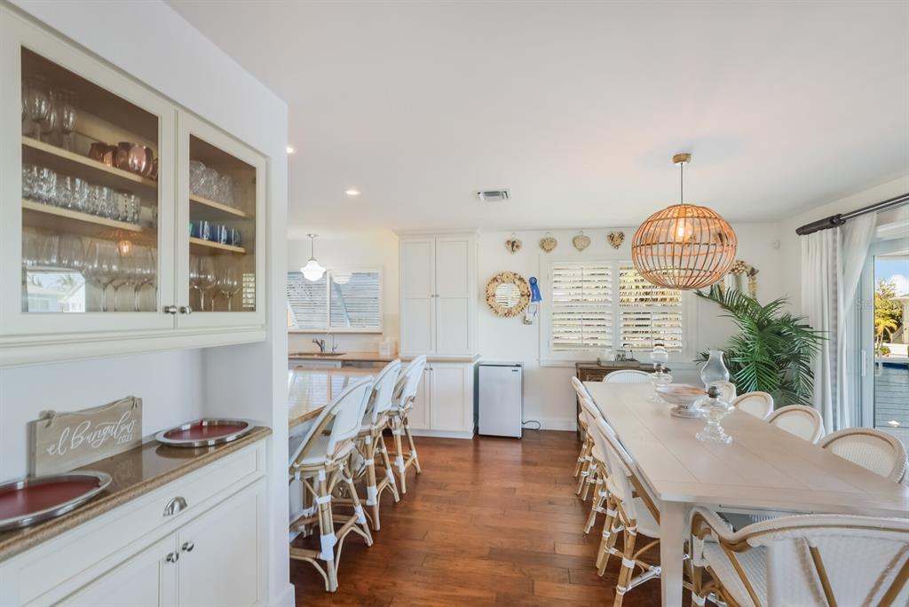 HARBOR DRIVE WATERWAYS - Residential