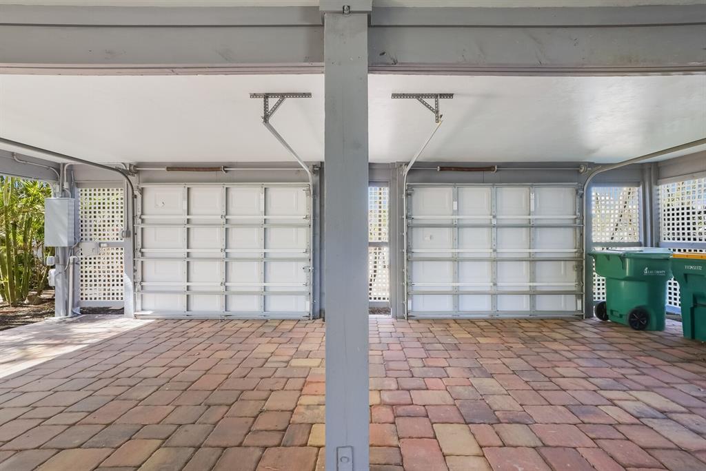 HARBOR DRIVE WATERWAYS - Residential