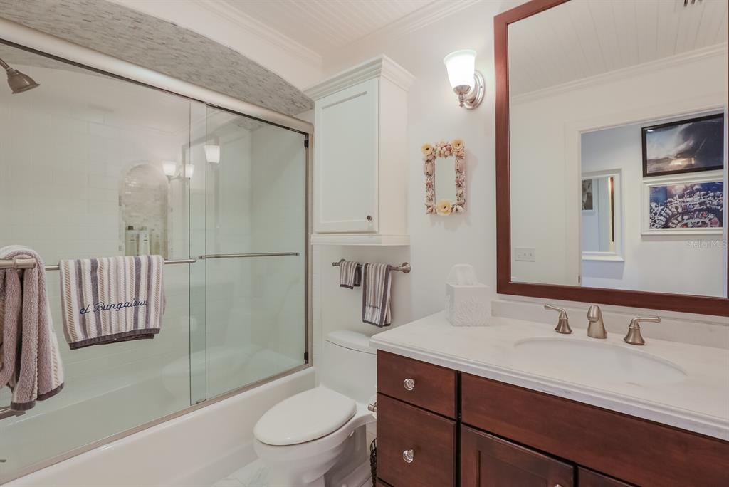 HARBOR DRIVE WATERWAYS - Residential