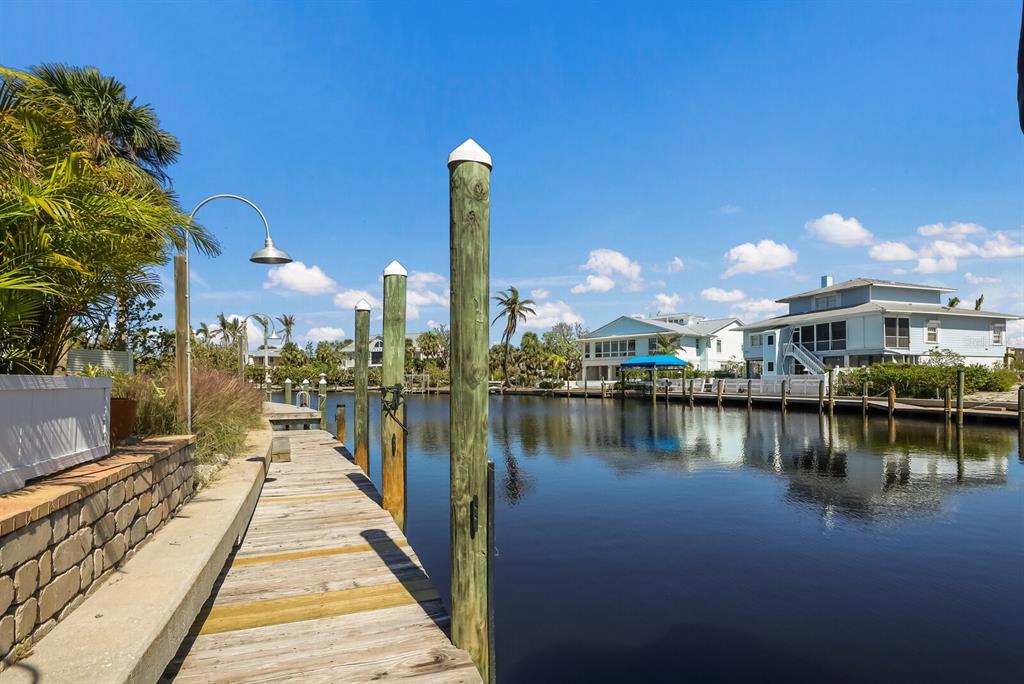 HARBOR DRIVE WATERWAYS - Residential