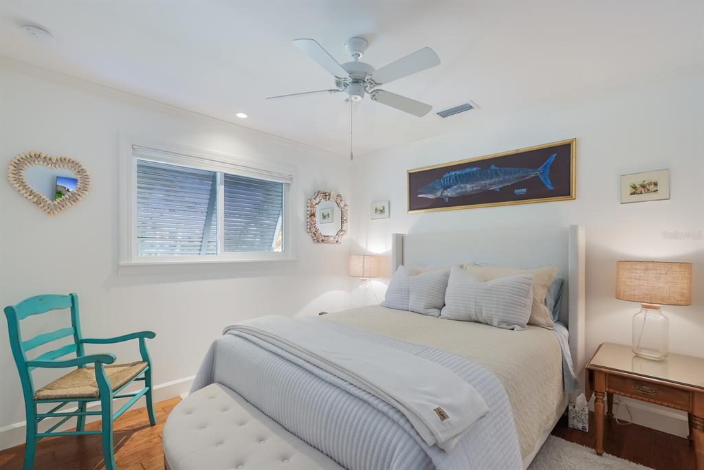 HARBOR DRIVE WATERWAYS - Residential