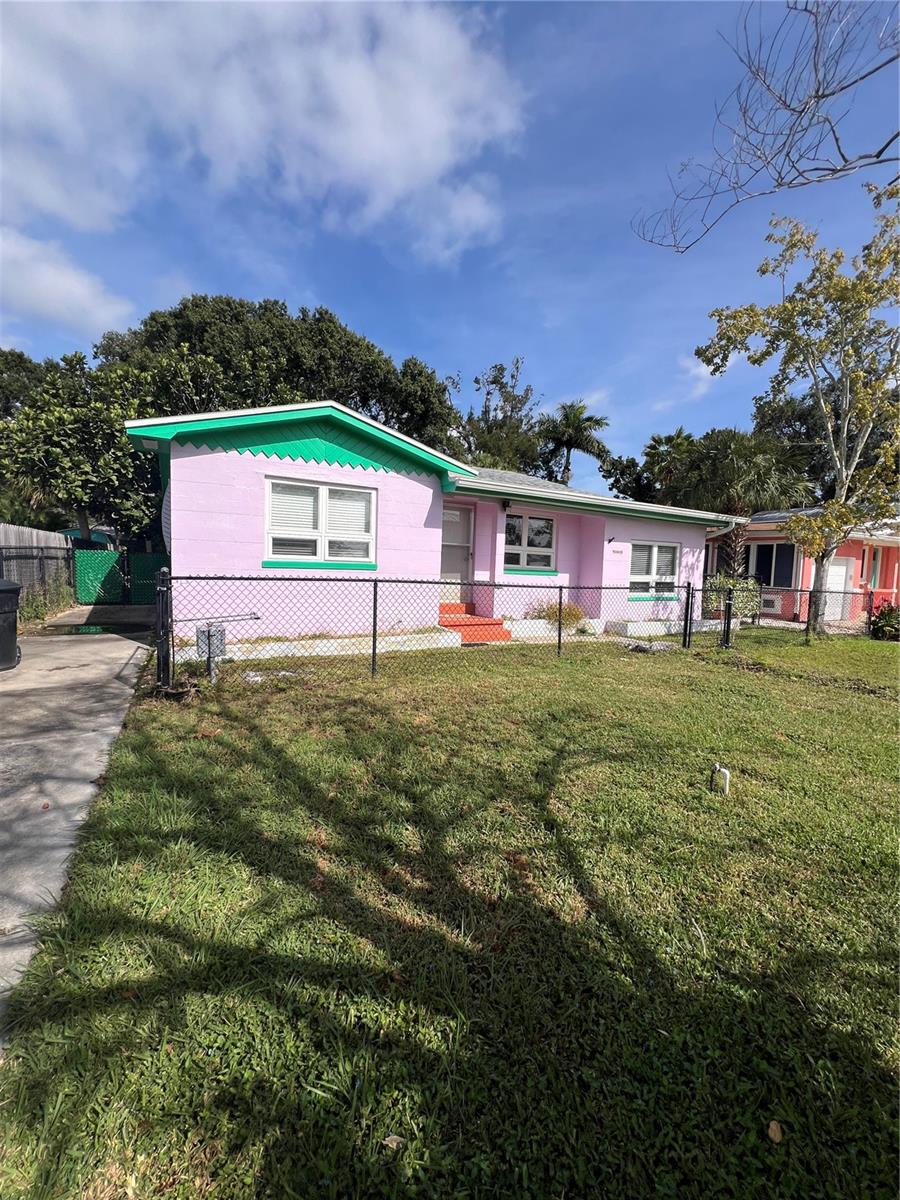 BAY VIEW PARK SEC P - Residential