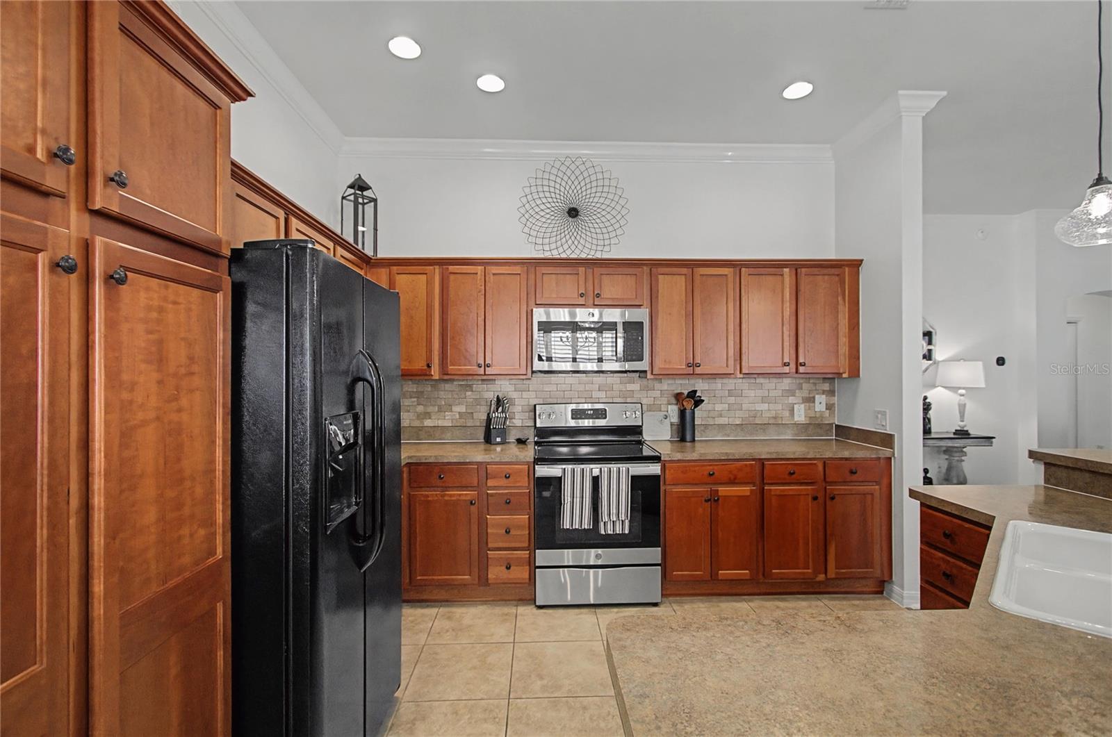 THE CABANAS AT CREEKSIDE LANDING - Residential