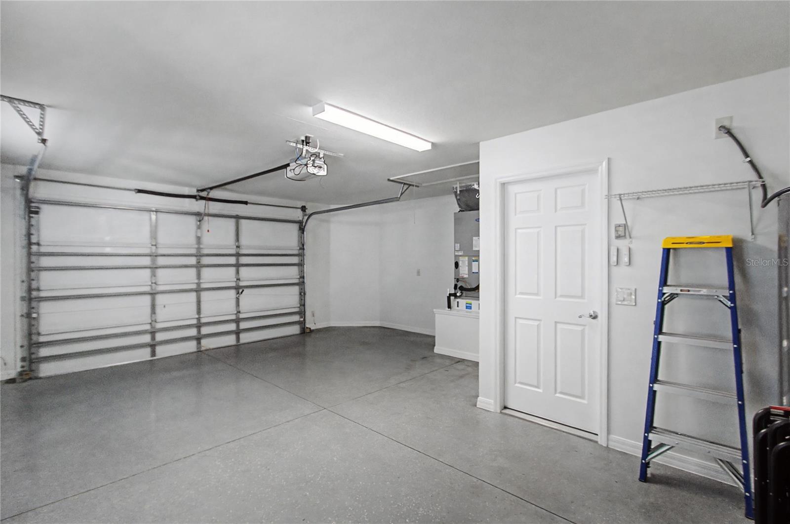 THE CABANAS AT CREEKSIDE LANDING - Residential