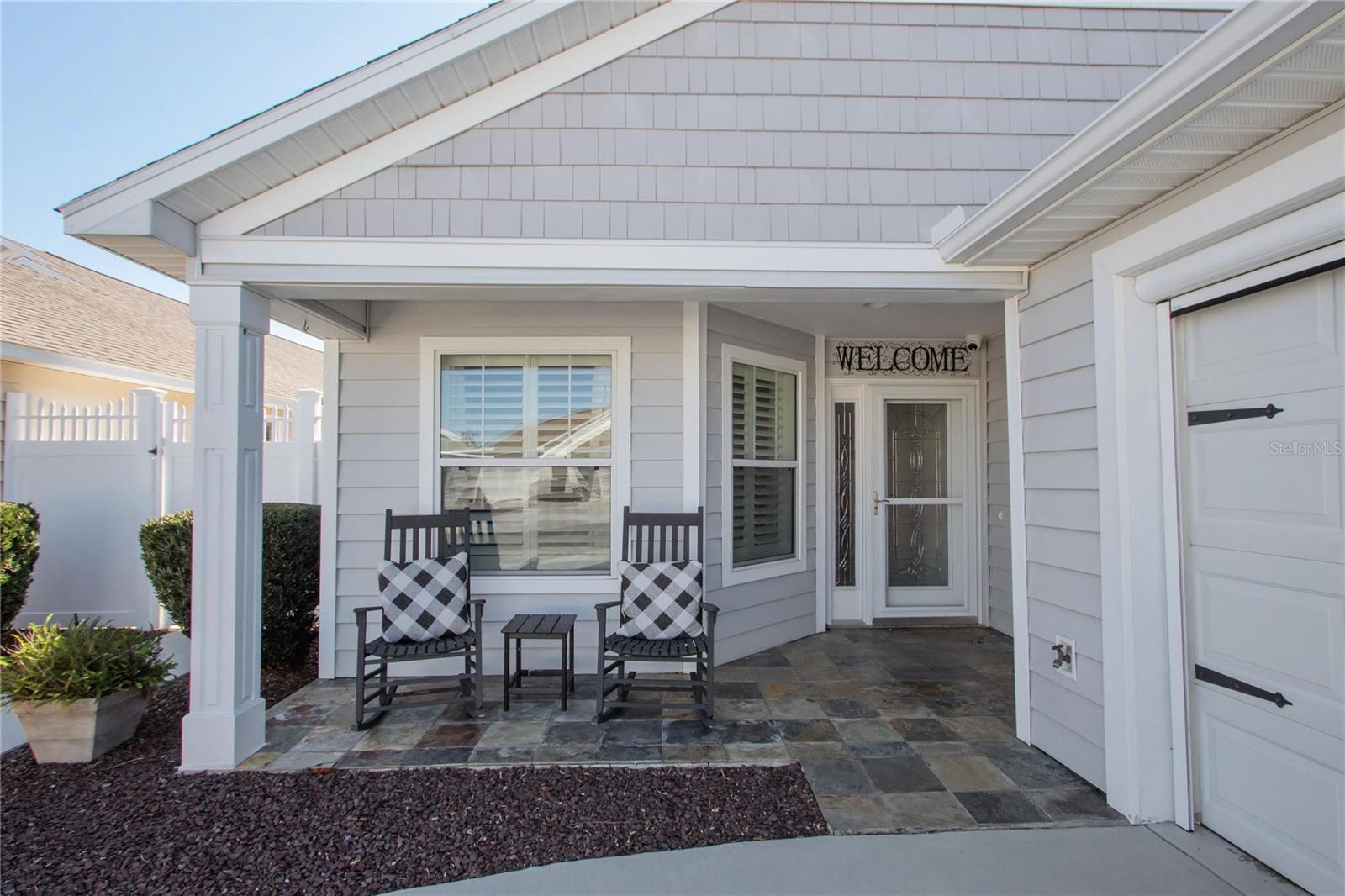 1106 SOUTHERN SUN DR