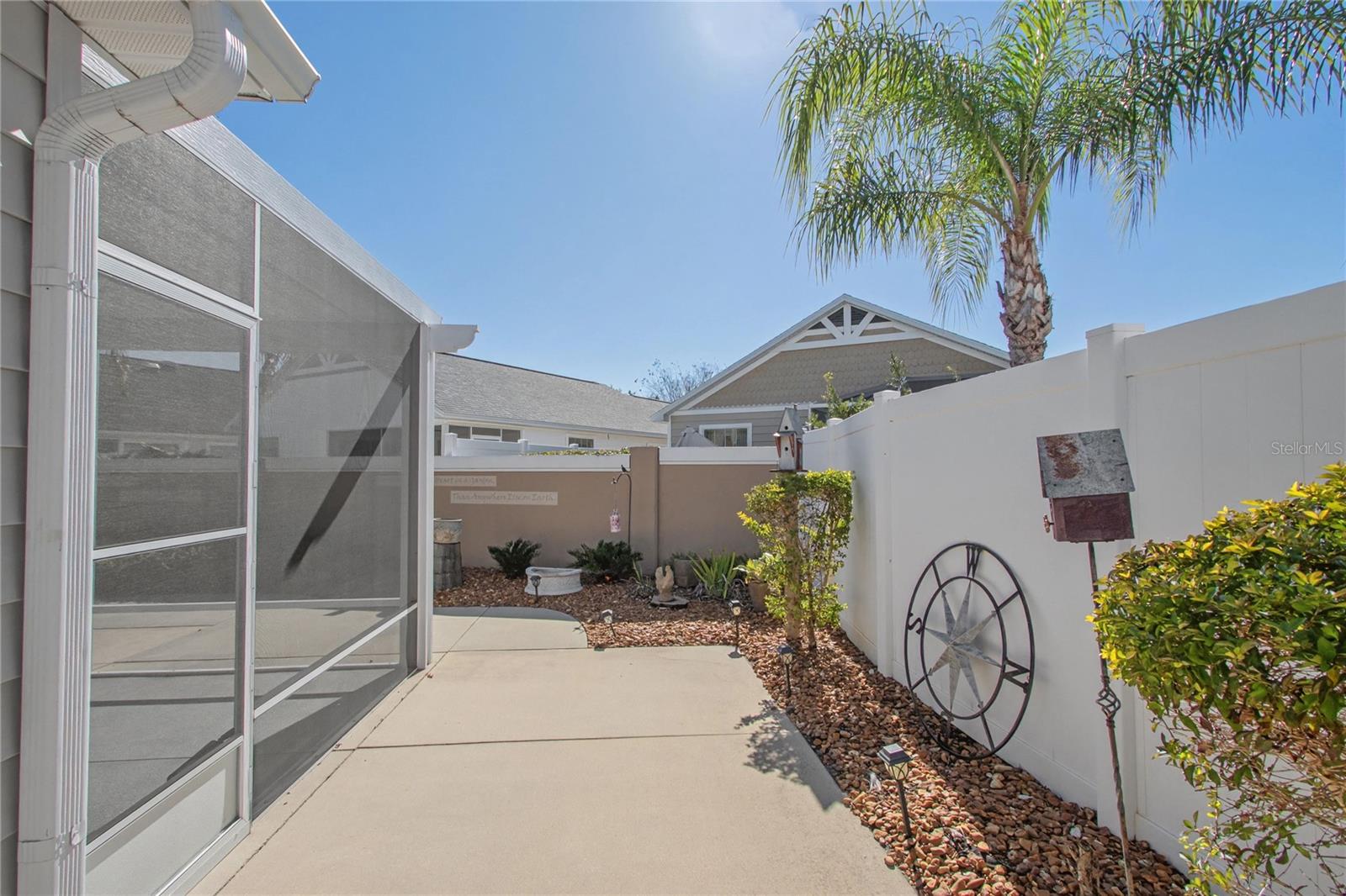 THE CABANAS AT CREEKSIDE LANDING - Residential
